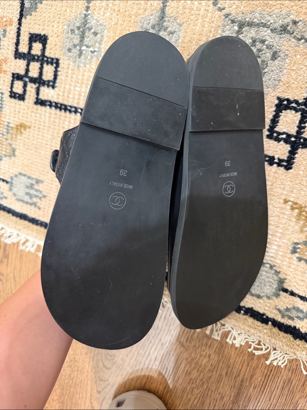CHANEL Black Quilted Double-Strap Logo Slide Sandals 38 - Picture 5 of 5